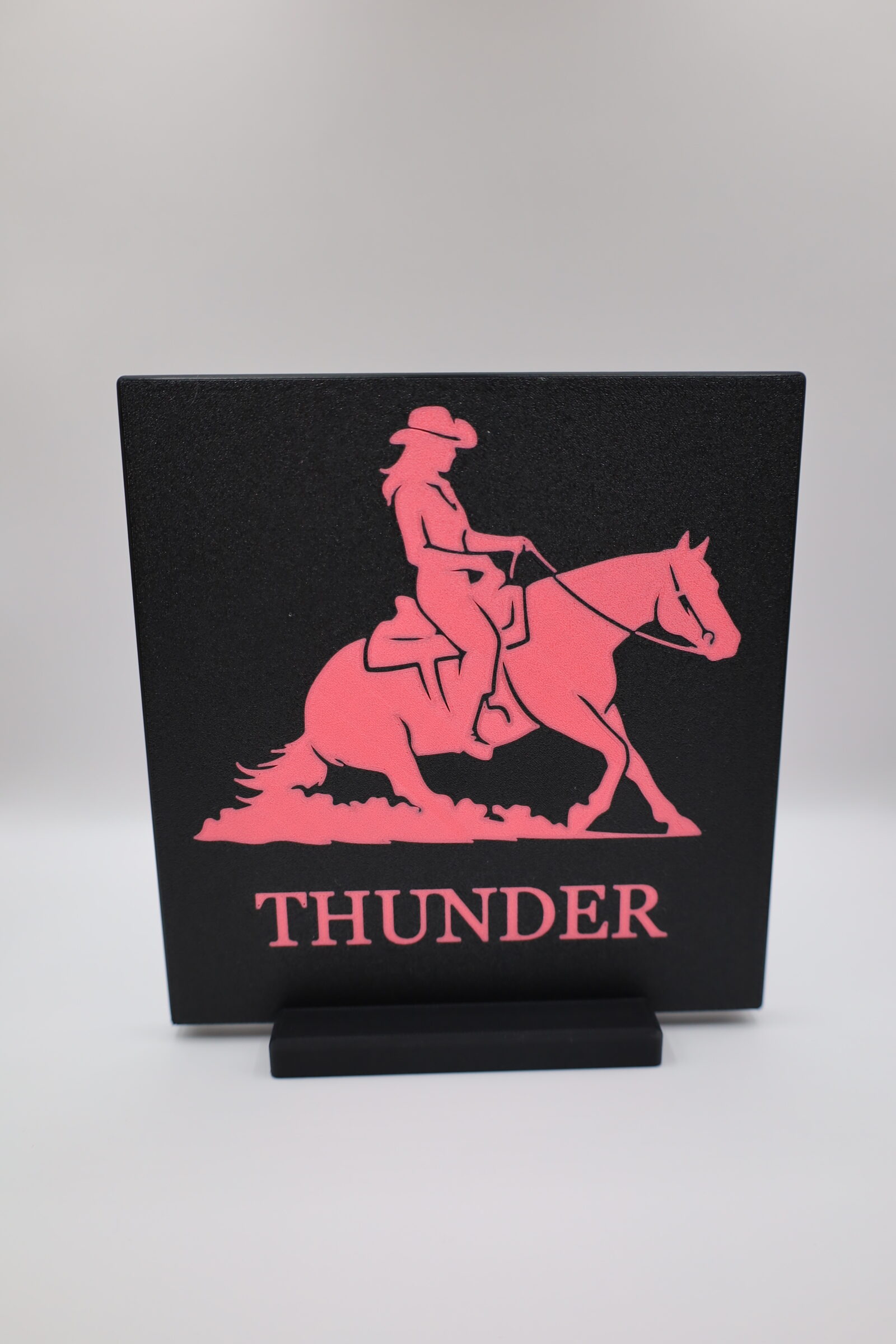 Westernpferd-Aufsteller Personalisiert – Detailansicht 1 Westernpferd-Aufsteller Personalisiert aus dem 3D-Druck – Detailansicht 1